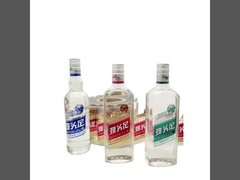 Étiquette autoadhésive et étiquette de bouteille de vin