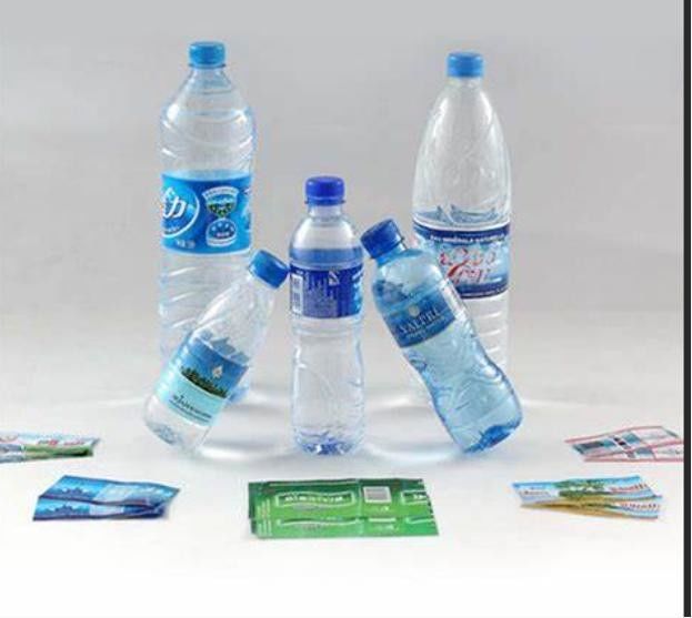 Étiquettes à manches rétrécissantes étanches pour les étiquettes aromatisantes en BOPP/PE/PP/PVC/PET blanc