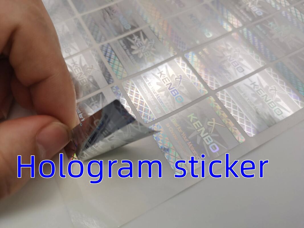 Les fabricants personnalisent toutes sortes d'étiquettes adhésives spéciales étiquettes de vin personnalisées étiquettes transparentes papier autocollant personnalisé étiquettes transparentes autocollant papier tap